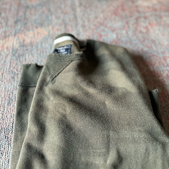 2010’sABERCROMBIE  Distressed Camo Sweatshirt Unisex Size M - Picture 3 of 15